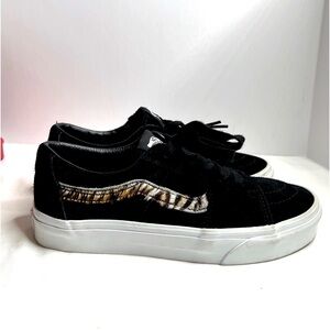 Vans Soft Suede SK8 Low Womens Size 8.5 Shoes Black Skate Sneakers NEW